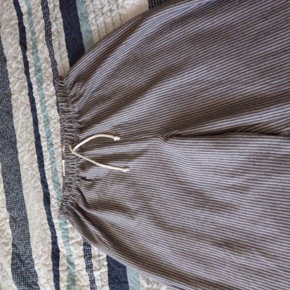 NWT Striped lightweight summer pants, size Large - Picture 3 of 4